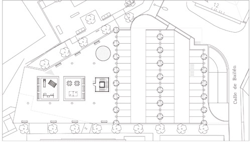 Aparcamiento subterrÃ¡neo para residentes y plaza pÃºblica. Calle BailÃ©n.