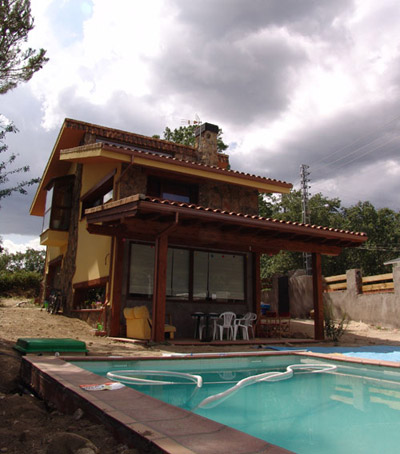 Vivienda unifamiliar aislada en Avenida GeneralÃ­simo. UrbanizaciÃ³n Samurial. Matalpino.