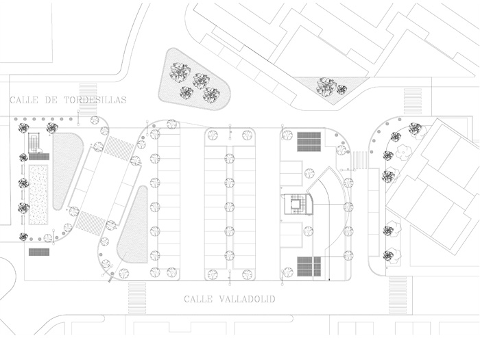 Aparcamiento subterrÃ¡neo para residentes. Calle Valladolid.
