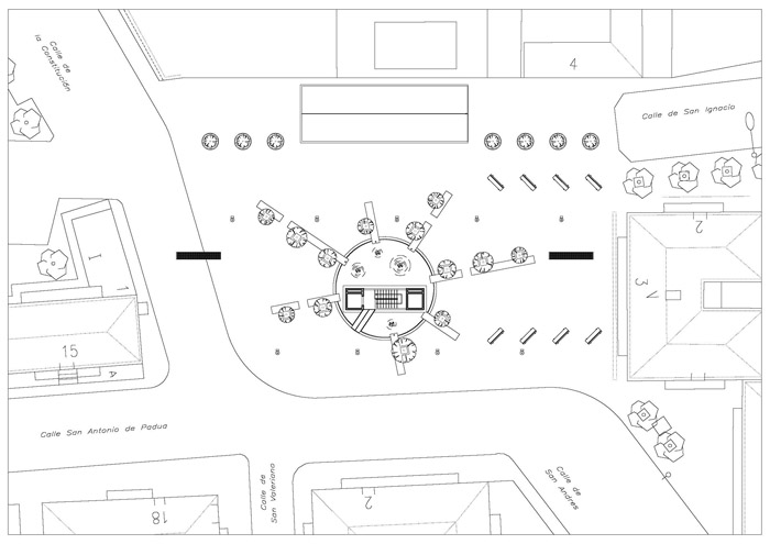 Aparcamiento subterrÃ¡neo para residentes y plaza pÃºblica. Plaza de la ConstituciÃ³n.
